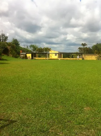 70 Km from São Paulo for 20 people - DISPONIVEL REVEILLON Отели в г. Биритиба-Мирин