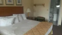 Naugatuck Motor Lodge - Motel