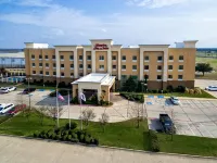 Hampton Inn & Suites Corsicana - Parkplatz