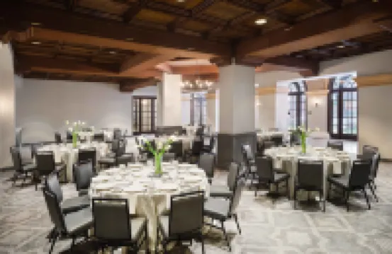 DoubleTree by Hilton Hotel Austin