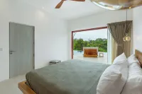 Elegant Ocean View Villa Serena in Hermosa Hills