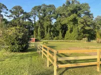 3bedroom house in Wanchese OBX. Animal Friendly, Only a short ride to the beach. Hotels in Wanchese