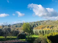 Farmhouse with pool and park, ideal for families or groups of friends فنادق في Calvi dell'Umbria