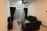 Alstenor Homestay offers accommodations in Kajang and near IOI City Mall.