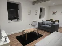 Canalside Period Conversion Hotel a Burnley