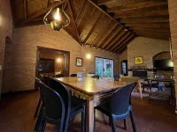 Carob Tree House 8 people Hotels in Carilo