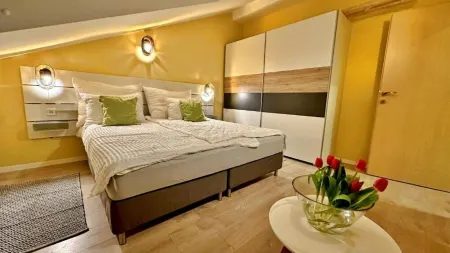 Villa 19 Julia apartment with sea view and 3 bedrooms