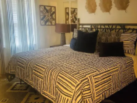 Bohemian Dream near Downtown Hotels in Weakley County