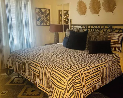 Bohemian Dream near Downtown Hotels in Weakley County