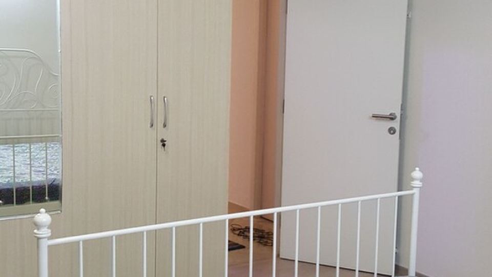 Entire apartment near Airport Home away from Home