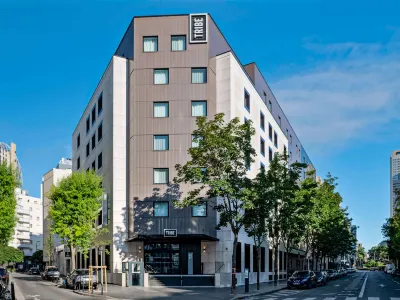 Tribe Paris la Defense Esplanade Hotels in Paris