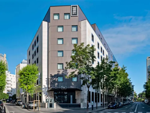 Tribe Paris la Defense Esplanade Hotel a Courbevoie