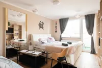 - Zen Haven Luxurious 3-Room Japanese-Themed Apartment with Balcony -