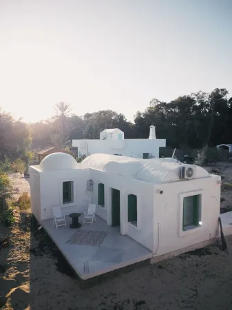 Bangalow Chebba Отели в г. Шебба