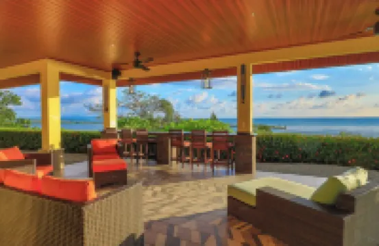 Breathtaking View Luxury 3-bedroom house in Nature Lovers, Ojochal