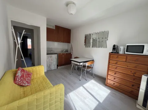 T1 bis, near beaches