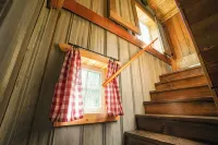 Stay in the Barn! Bedroom in the Hayloft!