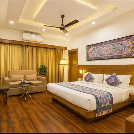 Hotel Green Rooms, Vintage Luxury Near Dal Lake