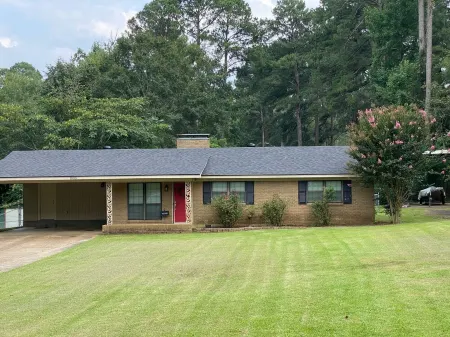 The Ruston Homestead close to LATech and Ruston Sports Complex