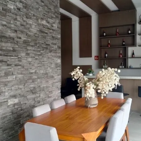 Luxury Penthouse situated on a distinguishable area in Altozano.