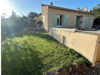 Villa with pool and castle view