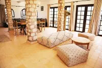 Villa Traditionnelle et Chic à 5min du Golf et 10min de la Plage