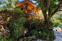 Tropical Oceanview Villa Pickleball Court & Pool Hôtels à : Tango Mar