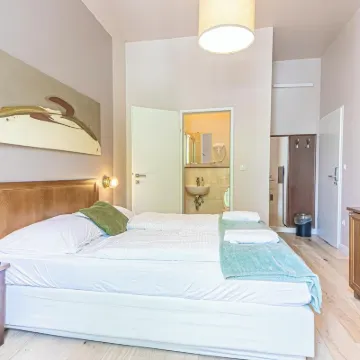 Boutique hotel Hotels near Vienna City Hall