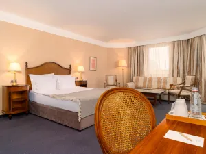 Festa Winter Palace Hotel