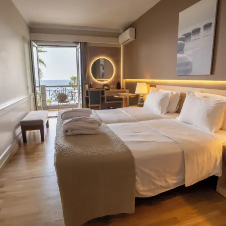 Coral Hotel Athens