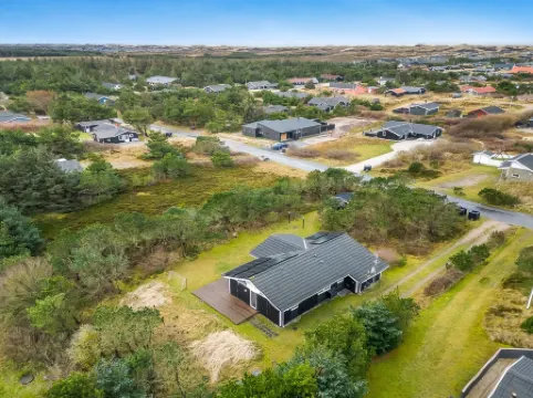 "Helen" - 500m to the Fjord