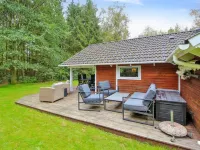 "Ellica" - 50km from the Sea Hotels in Give