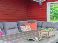 "Lovisa" - 7km from the sea