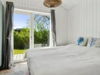 "Fabine" - 75m from the sea Hotels in Ronde