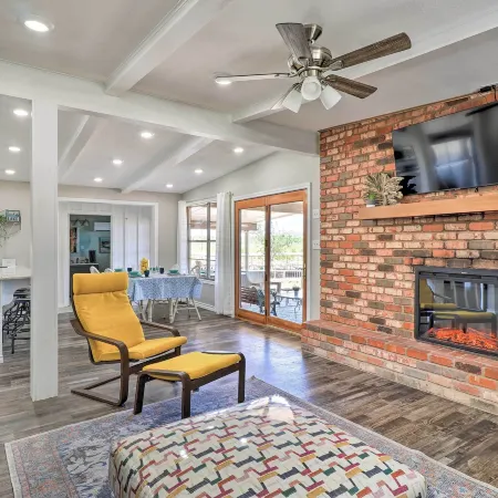 Private Dock - Waterfront Lake Brownwood Gem!