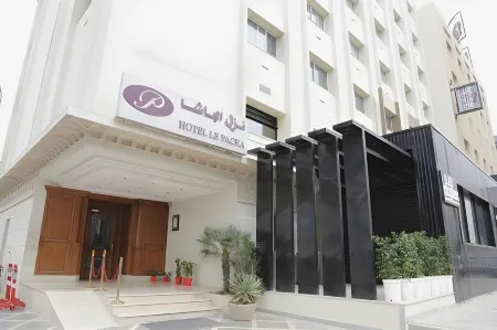 Hôtel le Pacha Отели в г. Жан д'Арк