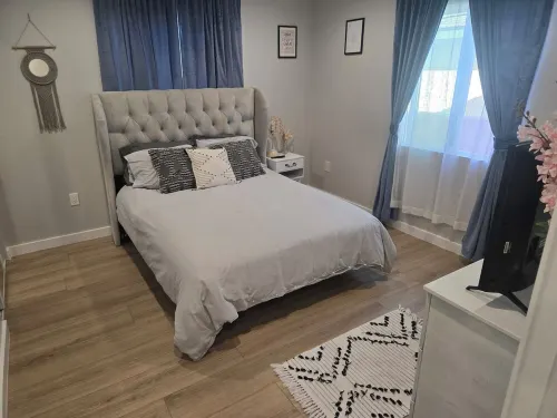 Newly built, stylish and spacious 3-bedroom getaway. Near SoFi Stadium & LAX.