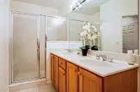 PGA Village Escape to Comfort and Convenience! Your Perfect Getaway Awaits