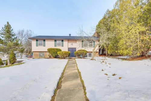 3 Mi to Cuyahoga Valley NP: Fairlawn Family Home! - Homestays