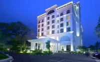 The Sahira Hotel Các khách sạn ở Tanah Sereal