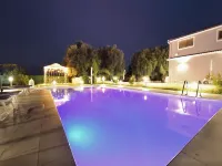 Villa with private pool - プール