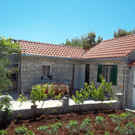 Holiday Home in Mirca with terrace Hotels in Mirca