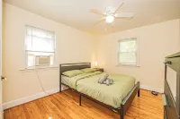 New Spacious 5-Bedroom House in College Park Near Umd! Hotel a College Park