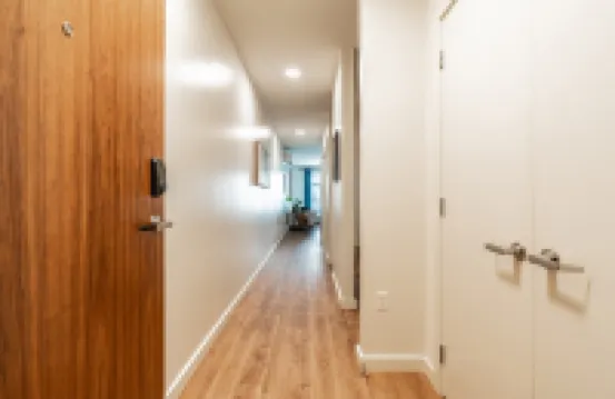 1BR | Rooftop, Gym, Views | Bellevue | Sophari B