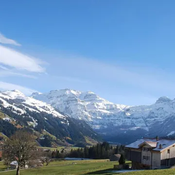 Chalet in Lenk near Simmen Falls