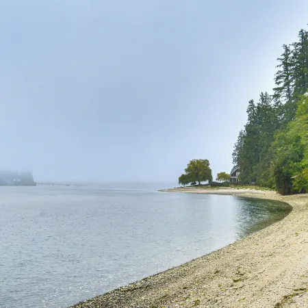 Waterfront Bainbridge Island Home: Stunning Views!