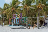 Casa Las Tortugas Petit Beach Hotel & Spa