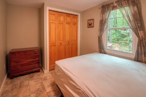 Danforth Bay Camping and RV Resort - Homestays
