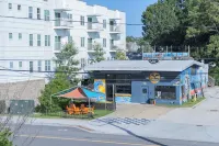 Vibe District Family Condo, 3 Blocks to Beach 그롬멧 아일랜드 공원 주변 호텔