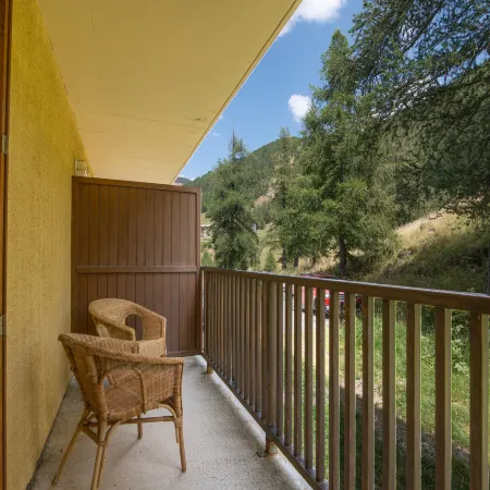 Apartment in Allos with balcony